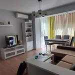 Bonito Piso En Triana
